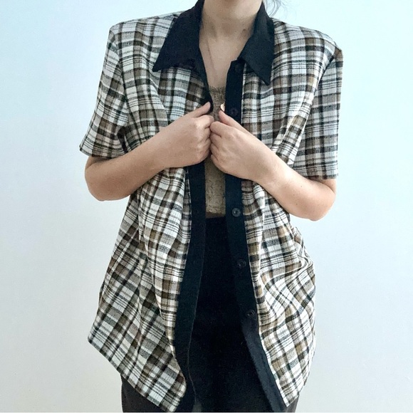 Lindor vintage short sleeves button down blouse plaid - 14 - Picture 3 of 12